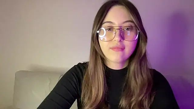 Snapshot of StellarAlice chatting on February 2026 09:02:01 PM StellarAlice online show from February 2026 09:02:01 PM