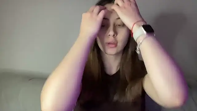 Snapshot of StellarAlice chatting on March 2026 05:54:01 PM StellarAlice online show from March 2026 05:54:01 PM