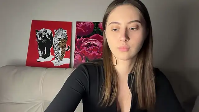 Snapshot of StellarAlice chatting on April 2026 02:58:01 PM StellarAlice online show from April 2026 02:58:01 PM