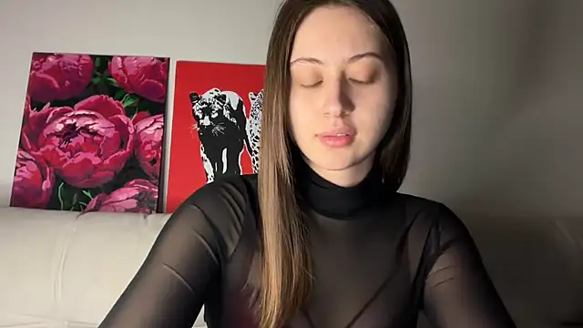 Snapshot of StellarAlice chatting on April 2026 04:49:01 PM StellarAlice online show from April 2026 04:49:01 PM