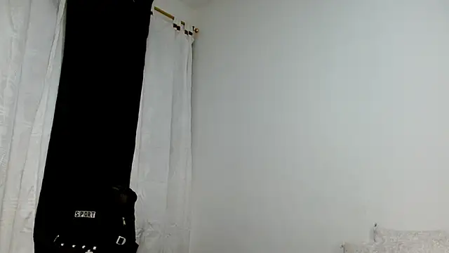 Gia Lee online show from September 2025 04:11:02 AM