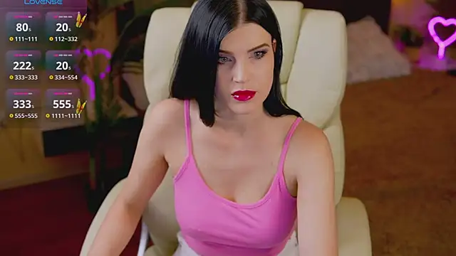 BagiraMays online show from September 2025 01:33:01 PM