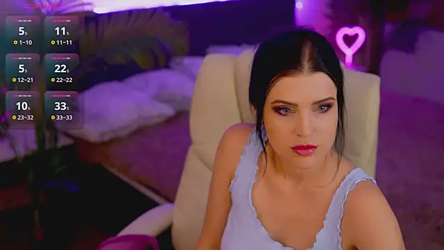 BagiraMays online show from September 2025 06:57:01 PM