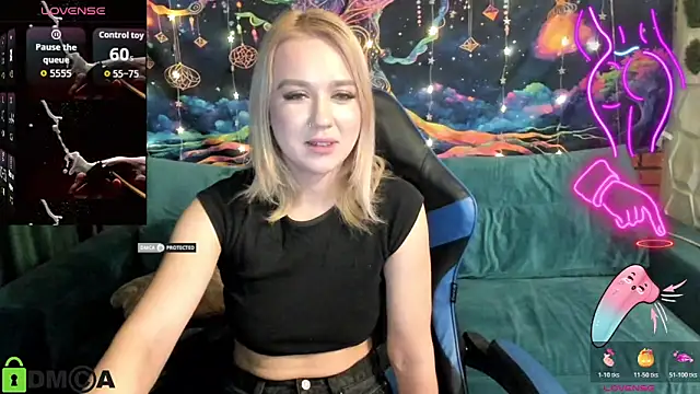 CrystalGirl99 online show from February 2026 08:31:02 PM