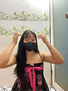 Meowwn online show from September 2025 06:40:01 PM