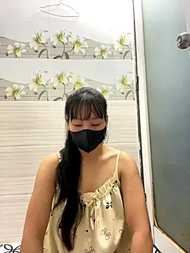 Meowwn online show from September 2025 06:40:01 PM