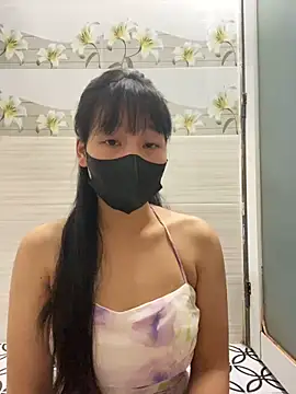 Meowwn online show from September 2025 05:25:01 PM