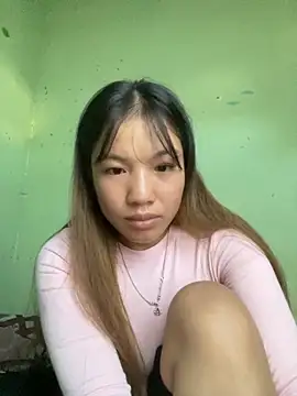 Snapshot of QueenLink chatting on October 2025 09:49:01 AM QueenLink online show from October 2025 09:49:01 AM