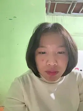 Snapshot of QueenLink chatting on October 2025 04:46:01 PM QueenLink online show from October 2025 04:46:01 PM