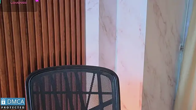 nena cupcake  online show from April 2026 11:14:02 AM