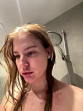 Chloemillerrxx online show from January 2026 05:26:01 PM