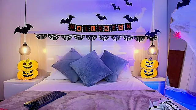 alehia cute online show from October 2025 12:45:01 AM