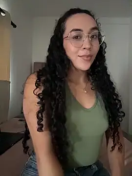 alehia cute online show from May 2026 08:05:02 PM