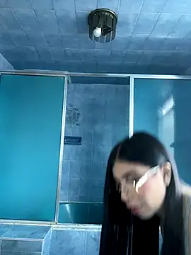 Snapshot of Maddy_Piink chatting on September 2025 10:24:01 PM Maddy Piink online show from September 2025 10:24:01 PM