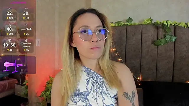 Snapshot of LanaMills_ chatting on March 2026 05:56:01 AM LanaMills online show from March 2026 05:56:01 AM