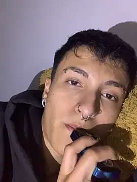 Milan Bach online show from March 2026 04:05:02 AM