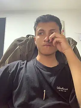 Milan Bach online show from March 2026 05:52:01 AM