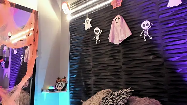 Snapshot of lu_styles_ chatting on October 2025 05:44:02 PM lu styles  online show from October 2025 05:44:02 PM