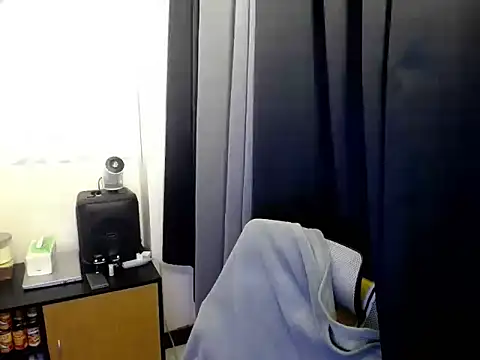 Thefriskyasian online show from September 2025 06:20:02 PM