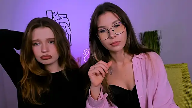 lily morty online show from September 2025 07:13:01 PM