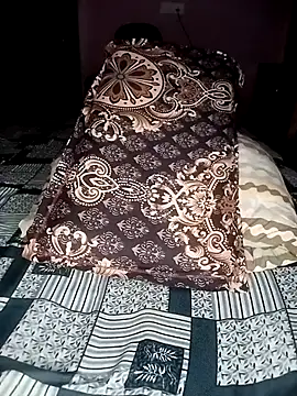 Snapshot of Sonalisiya chatting on September 2025 06:02:01 AM Sonalisiya online show from September 2025 06:02:01 AM