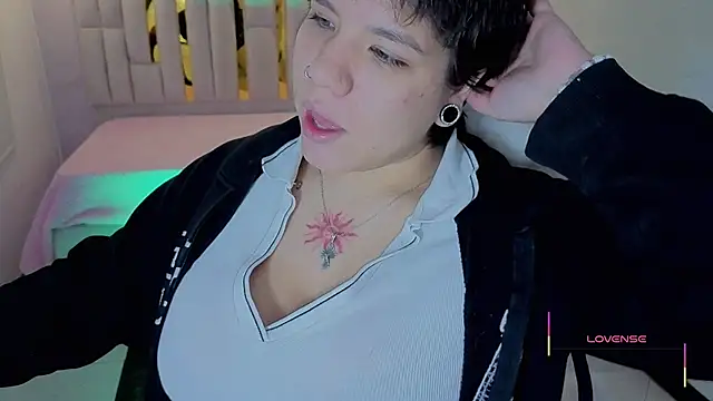 Snapshot of Melissa_Adamsx chatting on November 2025 11:21:01 AM Melissa Adamsx online show from November 2025 11:21:01 AM