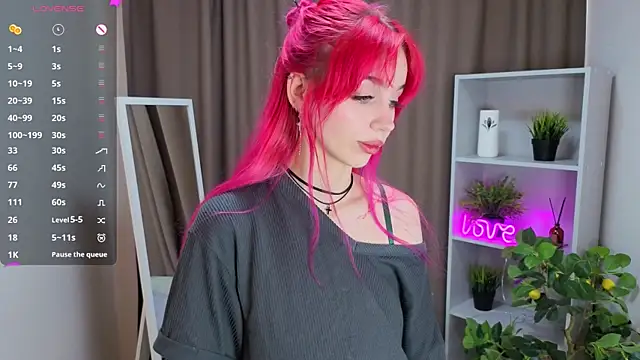 JaymieVigen online show from July 2026 03:21:01 AM
