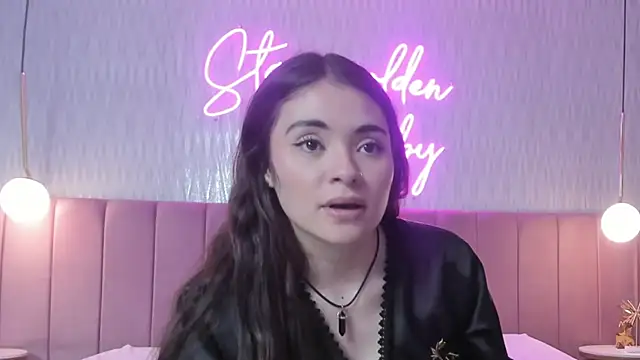 HANNA BASTIAN VC online show from October 2025 06:01:01 AM