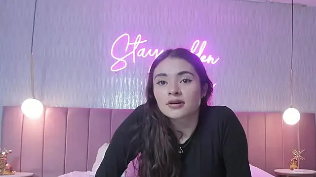 HANNA BASTIAN VC online show from November 2025 01:16:01 AM