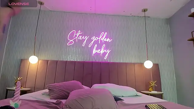 HANNA BASTIAN VC online show from December 2025 03:10:01 PM