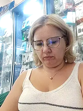 LustyyX online show from July 2026 12:11:01 PM
