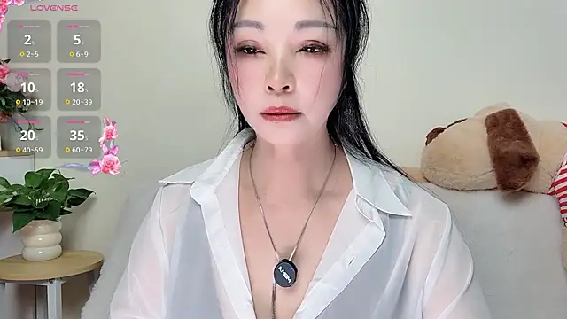 Snapshot of Hua_Hua_0 chatting on September 2025 01:31:02 AM Hua Hua 0 online show from September 2025 01:31:02 AM
