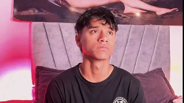 ZYZZ1312 online show from October 2025 04:46:01 PM