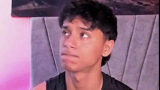 Snapshot of ZYZZ1312 chatting on January 2026 06:10:01 PM ZYZZ1312 online show from January 2026 06:10:01 PM