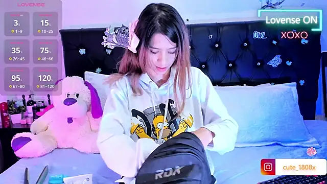 Snapshot of Sofiia_cute_ chatting on March 2026 02:13:01 AM Sofiia cute online show from March 2026 02:13:01 AM