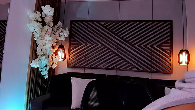 Donovan Desmond online show from March 2026 04:17:02 AM