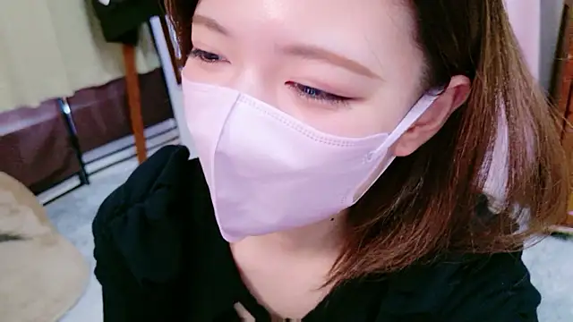 Azusa DoMybest online show from May 2026 12:16:02 AM