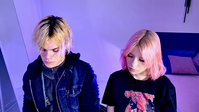 Bonnie And C1yde online show from November 2025 05:12:01 PM