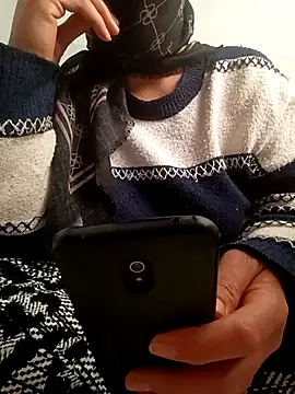 Snapshot of ezgi2545 chatting on November 2025 04:06:02 PM ezgi2545 online show from November 2025 04:06:02 PM