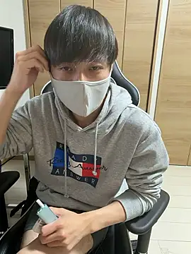 jiji9253 online show from April 2026 12:28:01 PM