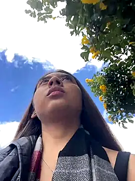 Snapshot of Sara-cooper2 chatting on September 2025 07:13:02 PM Sara-cooper2 online show from September 2025 07:13:02 PM