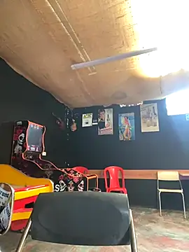 Snapshot of Sara-cooper2 chatting on September 2025 04:18:01 PM Sara-cooper2 online show from September 2025 04:18:01 PM