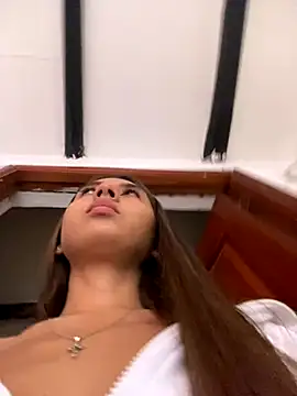 Snapshot of Sara-cooper2 chatting on November 2025 02:16:02 PM Sara-cooper2 online show from November 2025 02:16:02 PM