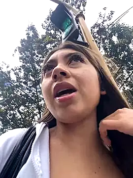 Snapshot of Sara-cooper2 chatting on November 2025 02:50:02 PM Sara-cooper2 online show from November 2025 02:50:02 PM