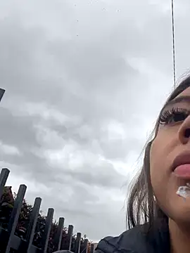 Snapshot of Sara-cooper2 chatting on November 2025 04:53:01 PM Sara-cooper2 online show from November 2025 04:53:01 PM