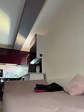 Snapshot of Baby_Eva23 chatting on April 2026 01:52:02 PM Baby Eva23 online show from April 2026 01:52:02 PM