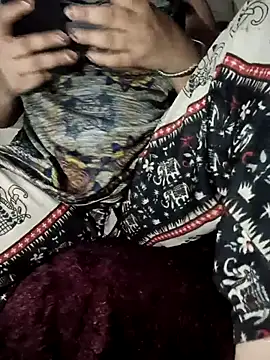 Snapshot of stomarr chatting on April 2026 05:13:02 PM stomarr online show from April 2026 05:13:02 PM