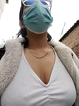 Snapshot of soulmateess chatting on October 2025 03:07:01 PM soulmateess online show from October 2025 03:07:01 PM