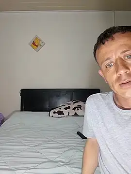 Snapshot of soulmateess chatting on October 2025 11:20:01 PM soulmateess online show from October 2025 11:20:01 PM