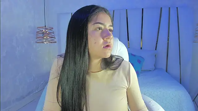 Snapshot of bonnie_sm chatting on October 2025 04:08:02 PM bonnie sm online show from October 2025 04:08:02 PM